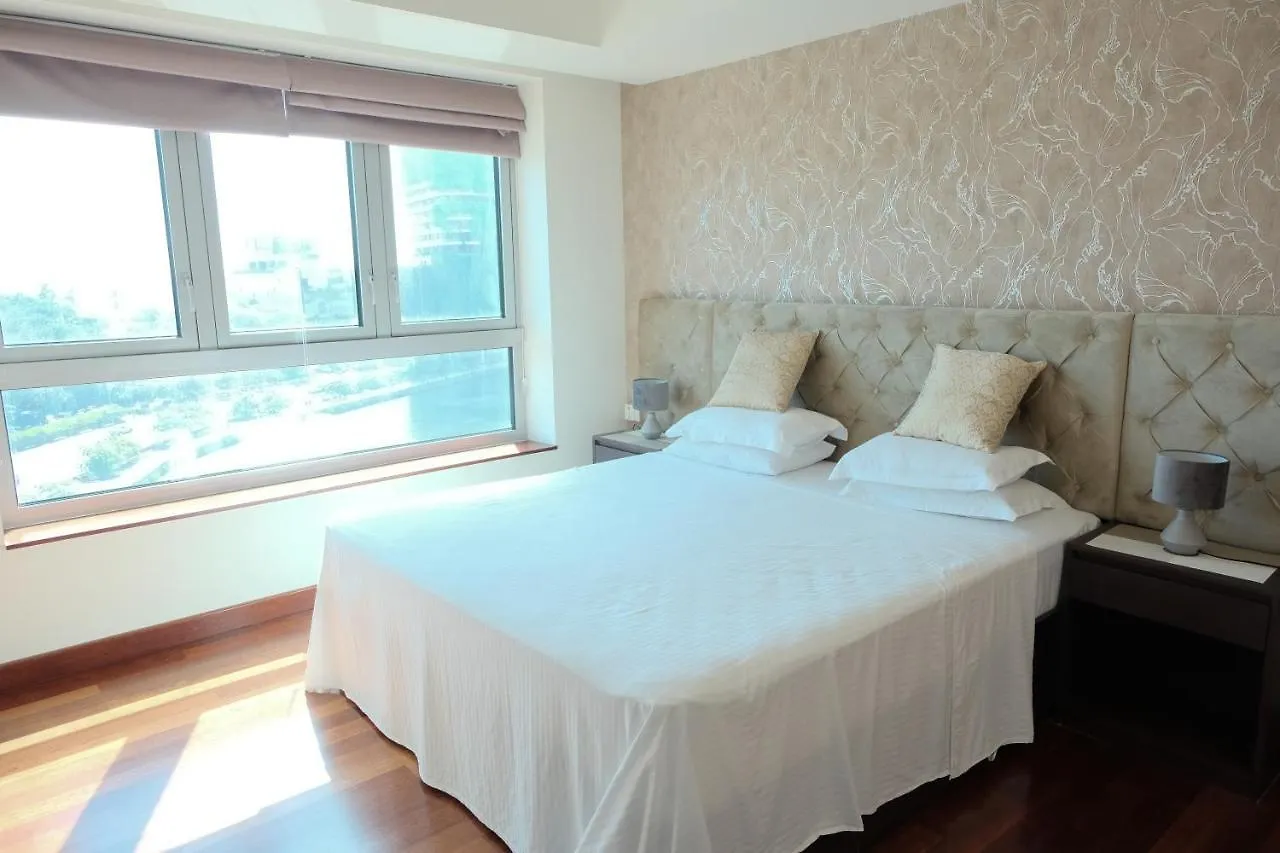 Brand New Water Front Luxury Cinnamon Suites Apartment In Heart Of Colombo City
